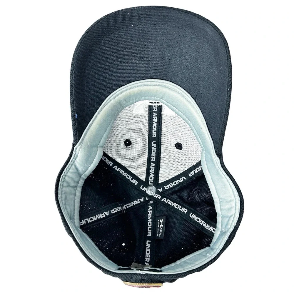 Under Armour Blitzing Cap Youth Black White UA‎ Spell Out Fitted Baseball Hat